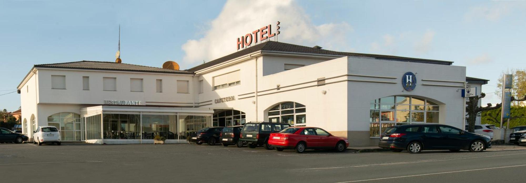Hotel Barreiro Leira Ngoại thất bức ảnh